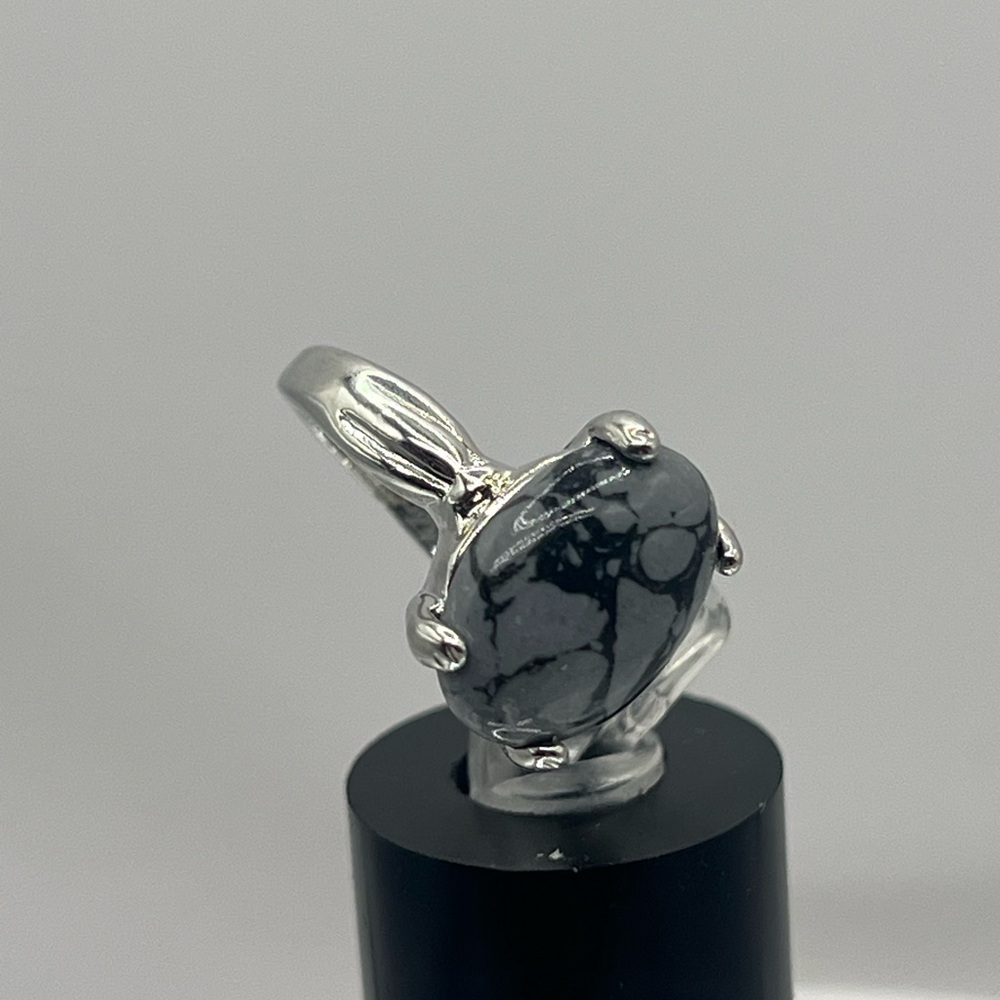 Brand New Teardrop “Snowflake Obsidian” Silver Ring